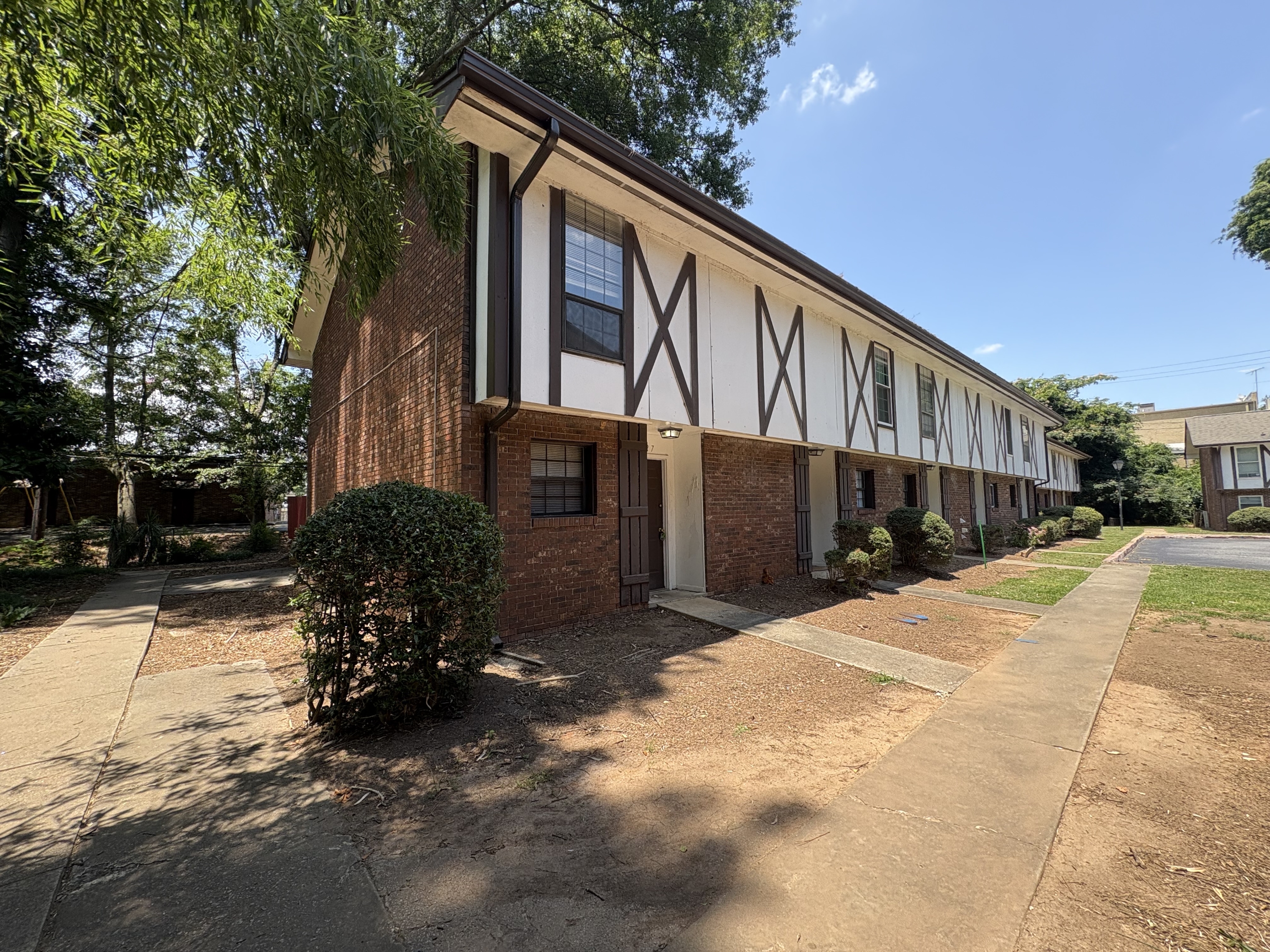 1108 Tiger Boulevard Unit 127 - 1