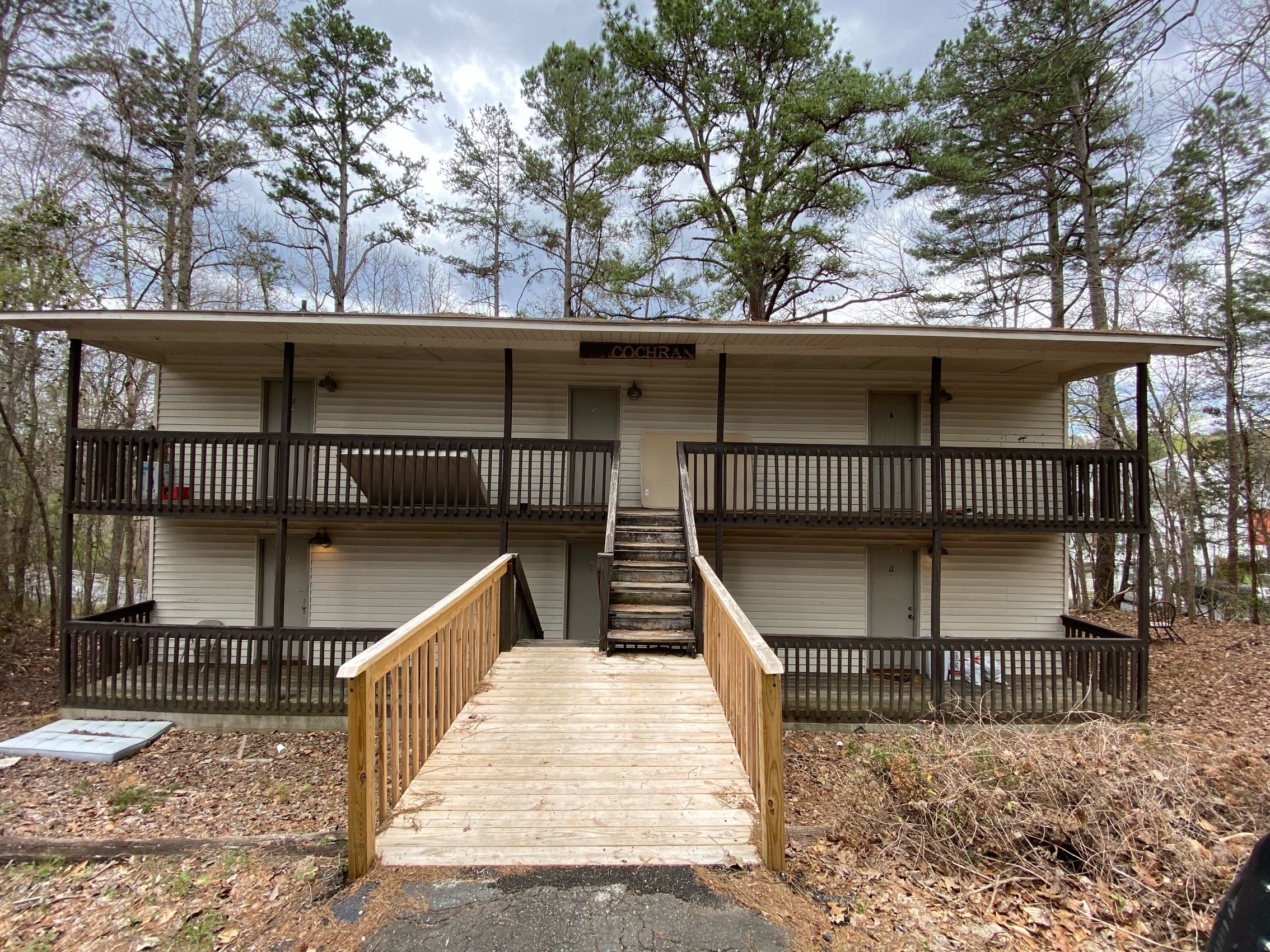 207 Cochran Road - 1