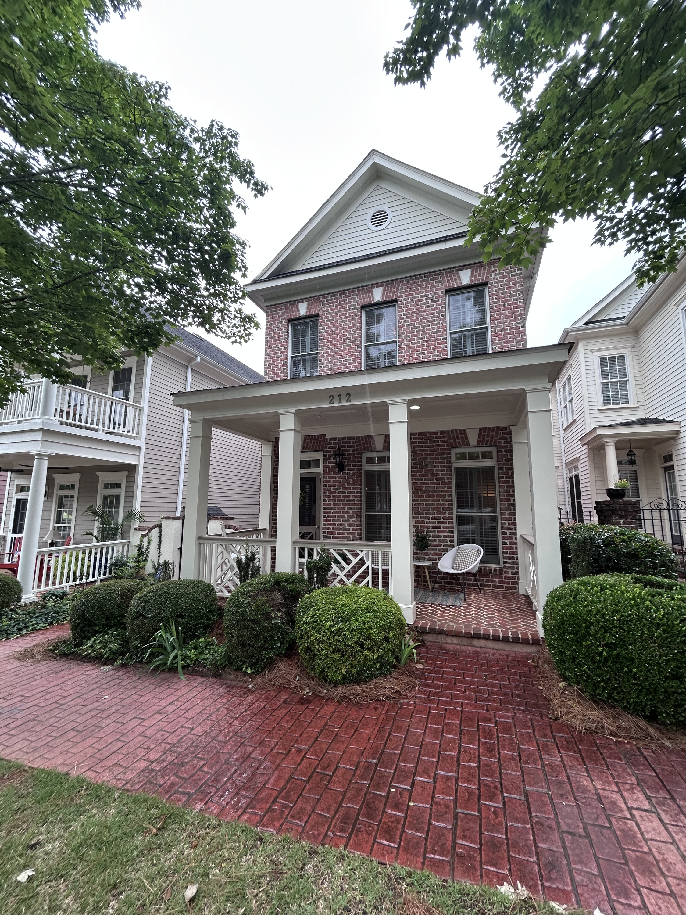 212 Village Walk Lane